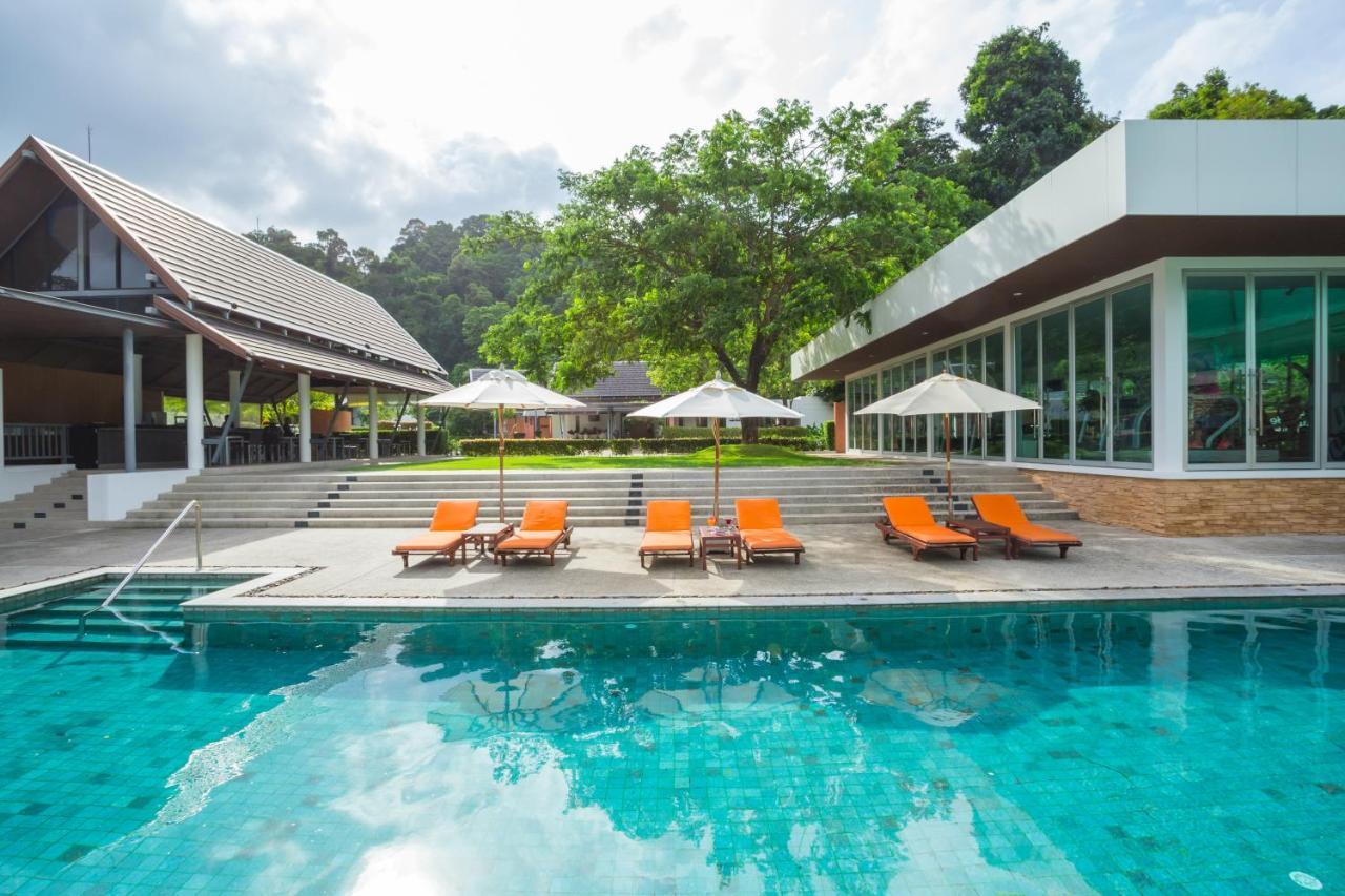 Tinidee Golf Resort Phuket - SHA Extra Plus Kathu Exterior foto