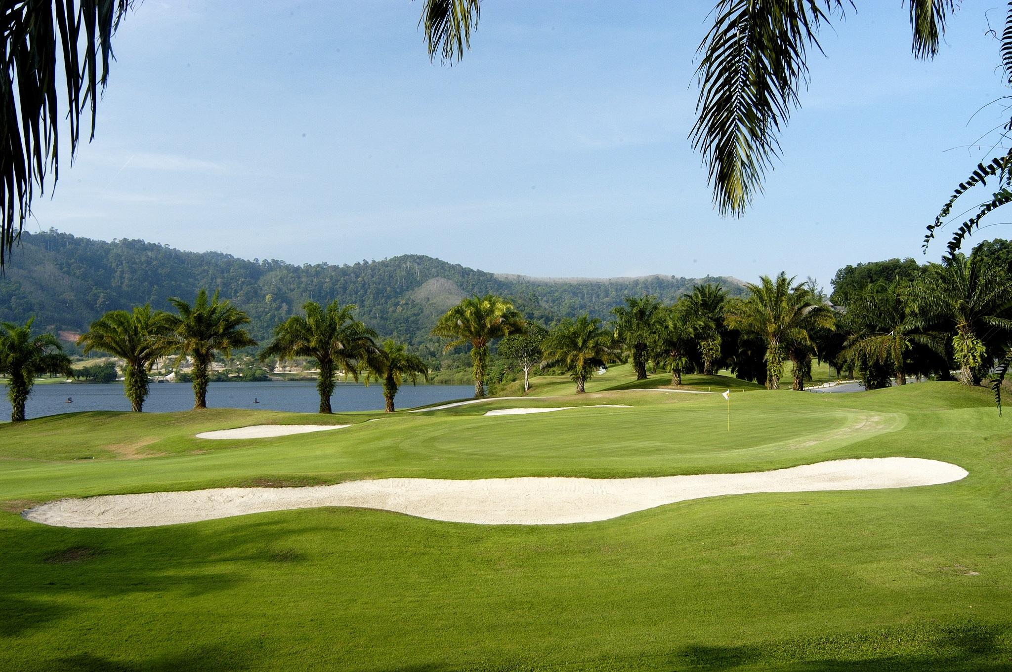 Tinidee Golf Resort Phuket - SHA Extra Plus Kathu Exterior foto